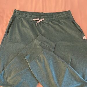 Vuori Performance Jogger